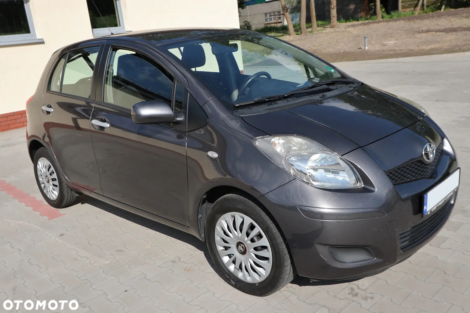 Toyota Yaris - 2