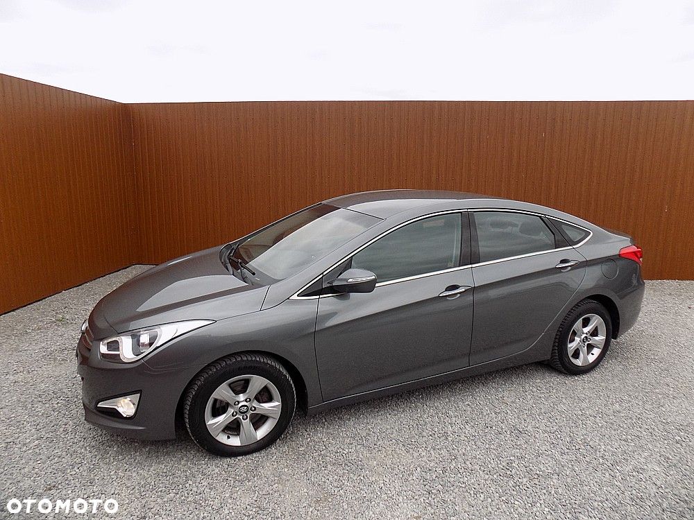 Hyundai i40 2.0 Premium - 30