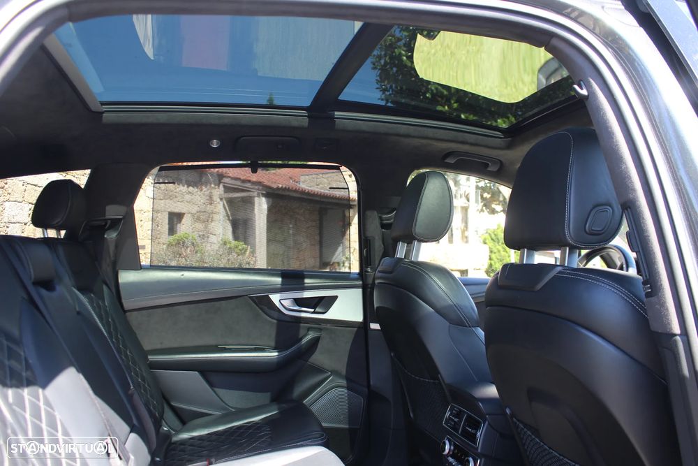 Audi SQ7 4.0 TDI V8 quattro Tiptronic - 33
