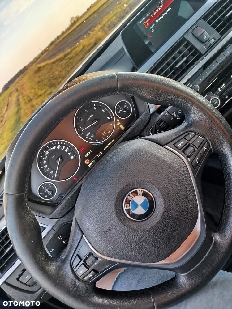 BMW Seria 3 320d Luxury Line - 10