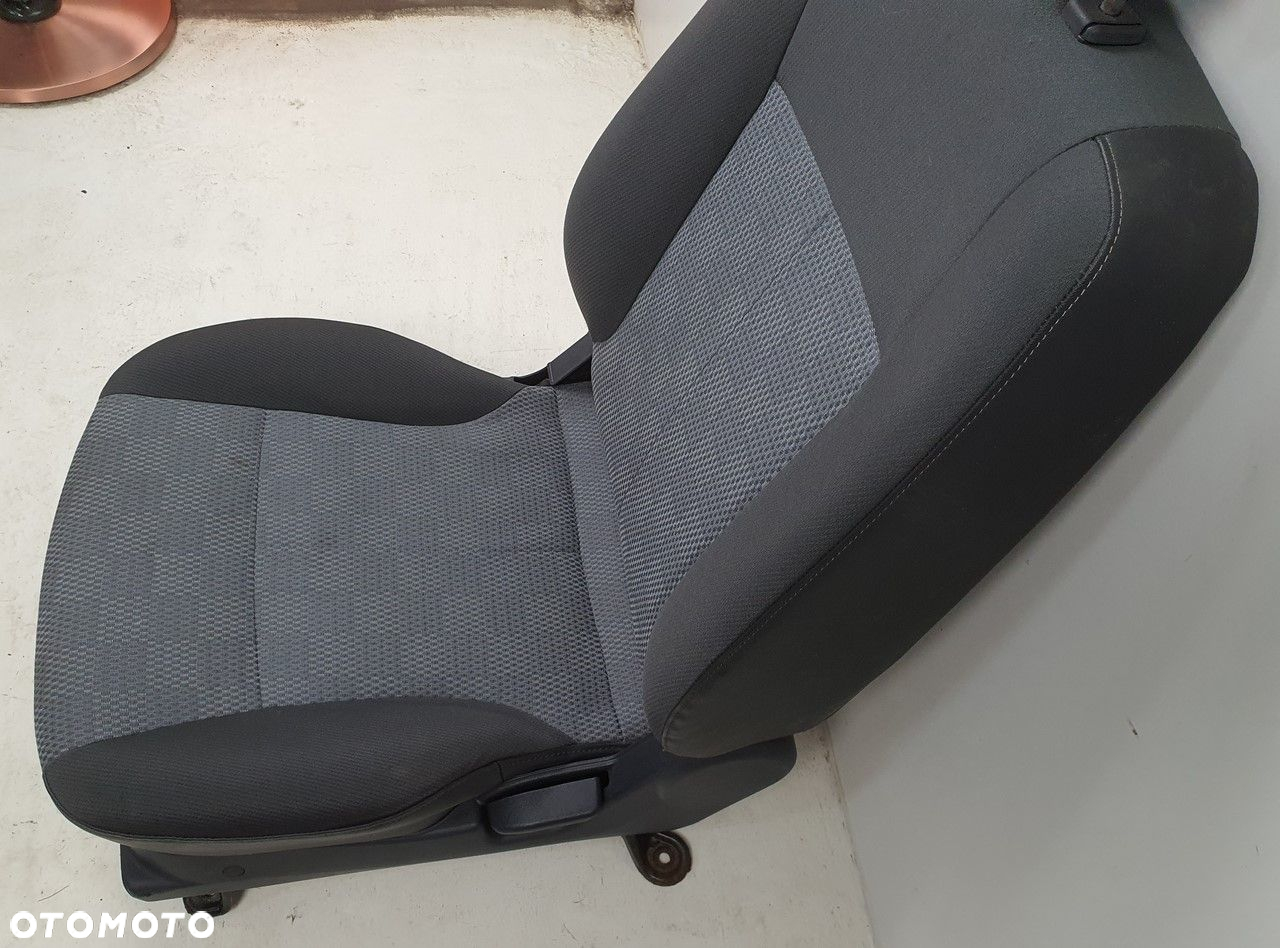 FOTEL KIEROWCY LEWY PRZÓD KIA PICANTO I - 4