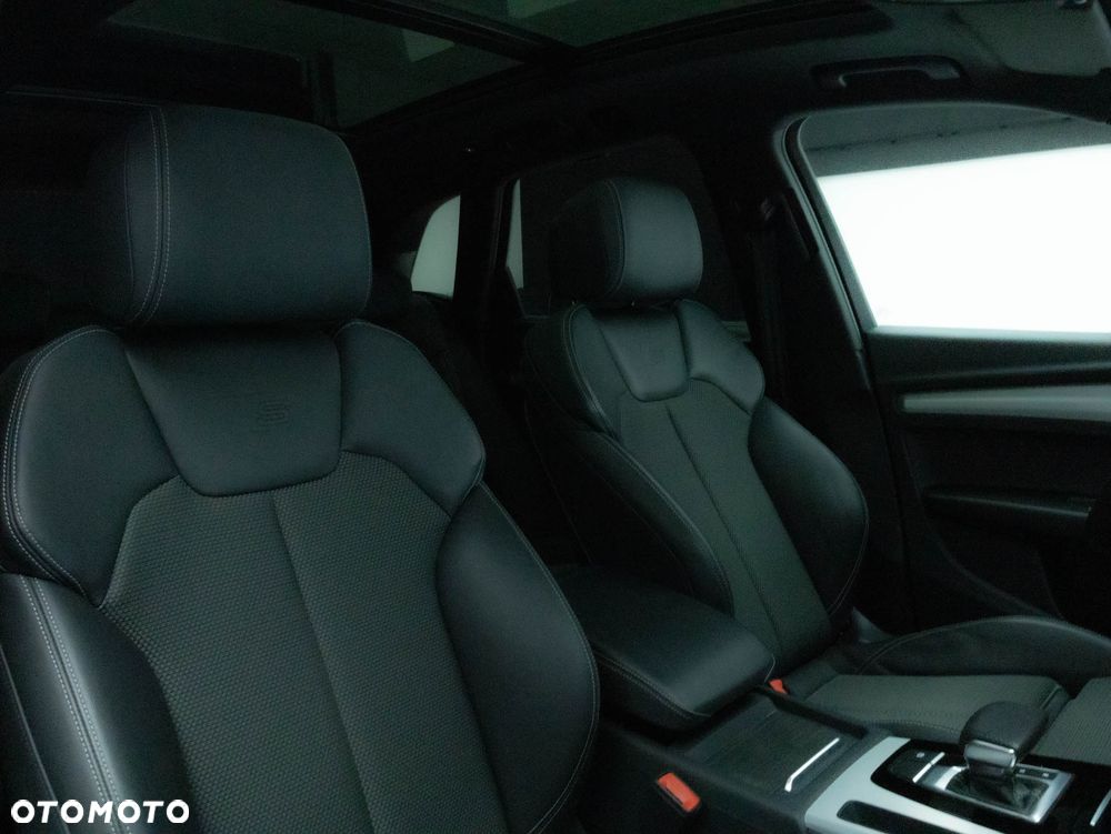 Audi Q5 40 TDI quattro S tronic S line - 32