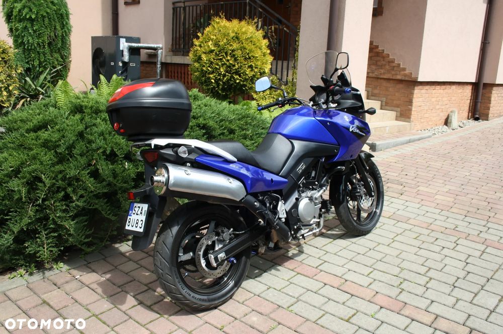 Suzuki V-STROM - 4