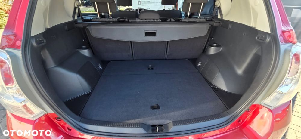 Toyota Verso 2.0 D-4D 5-Sitzer Executive - 28
