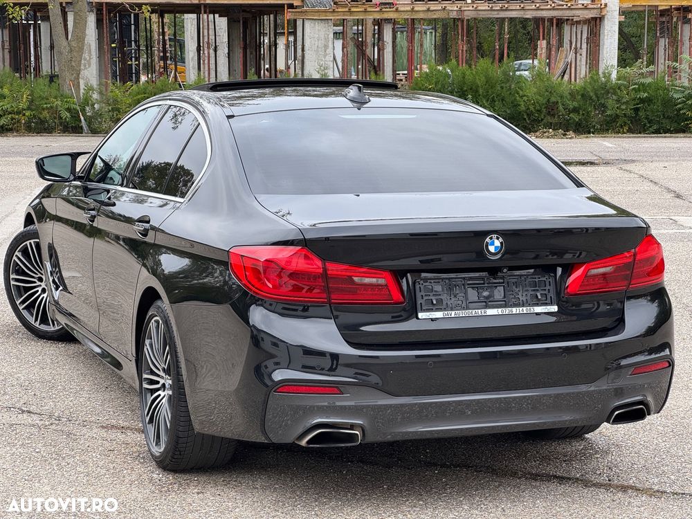 BMW Seria 5 520i Aut. M Sport Edition - 3