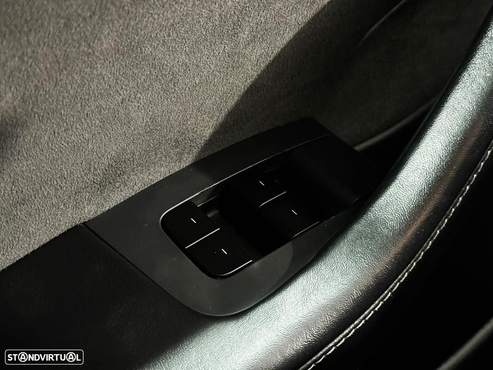 Tesla Model 3 Standard Range Plus RWD - 42