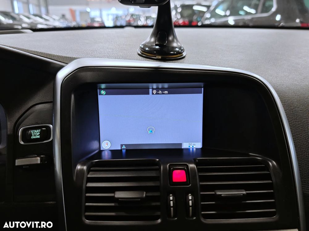 Volvo XC 60 2.4D AWD Aut. Momentum - 20