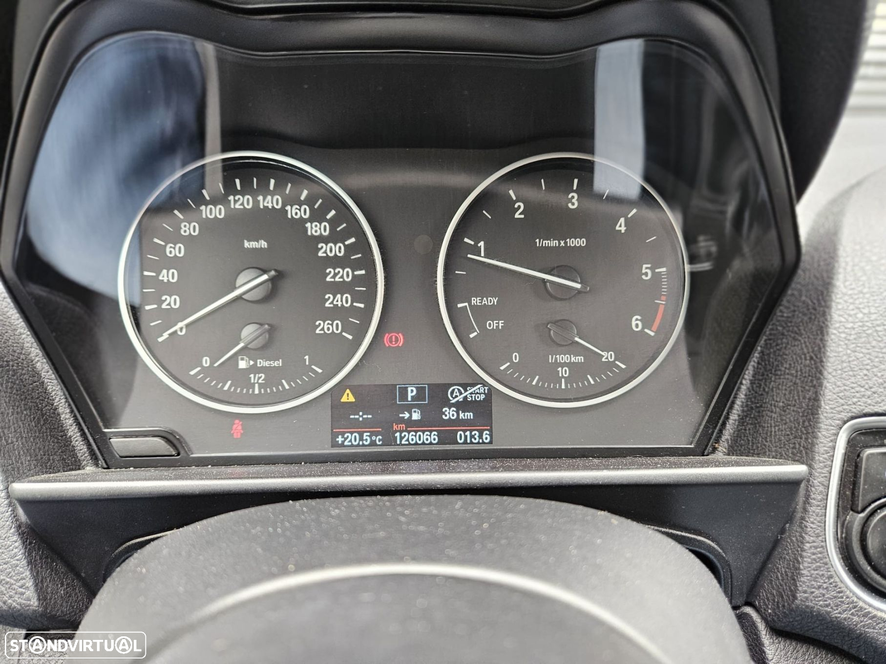 BMW 118 d Pack M Auto - 29
