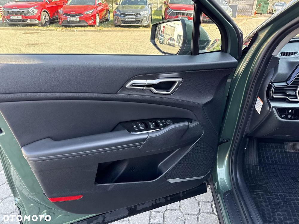 Kia Sportage 1.6 T-GDI HEV Business Line 4WD - 12