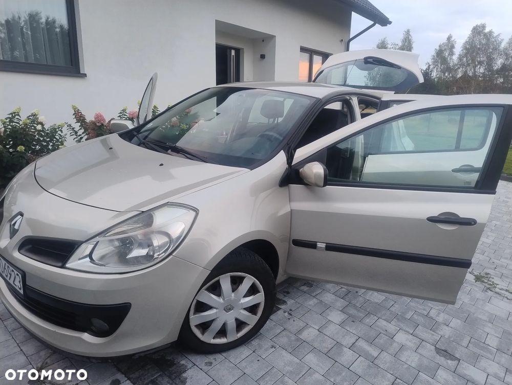 Renault Clio 1.2 16V Exception - 17