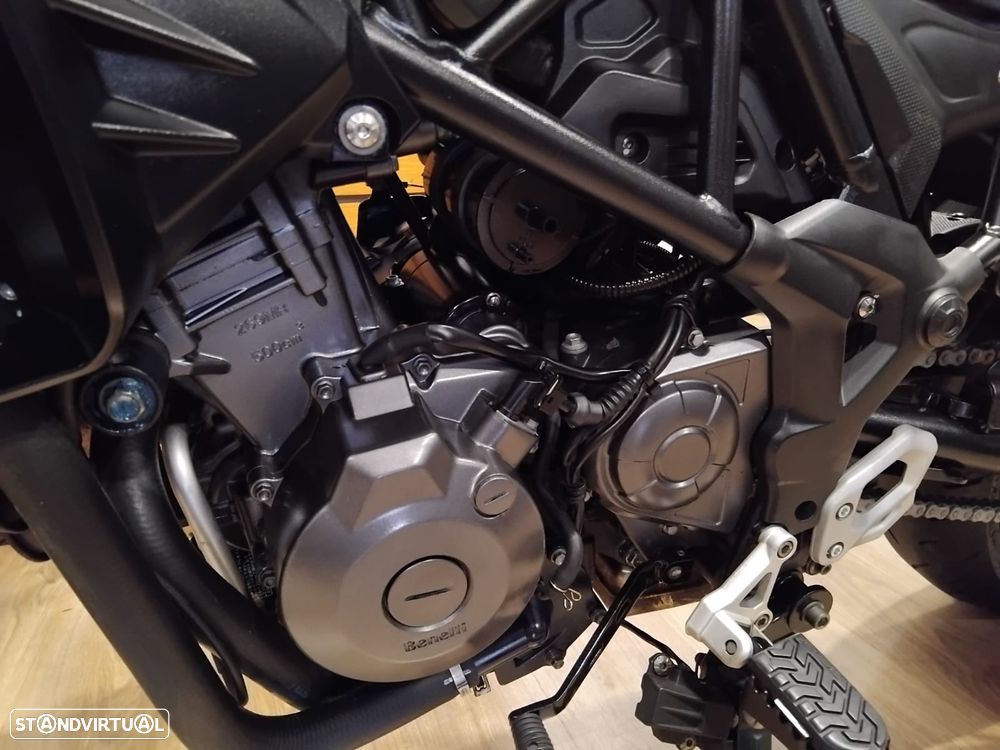 Benelli TRK 502 - 14
