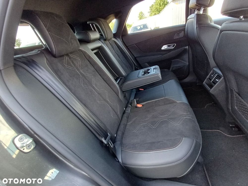 DS Automobiles DS 7 Crossback - 35