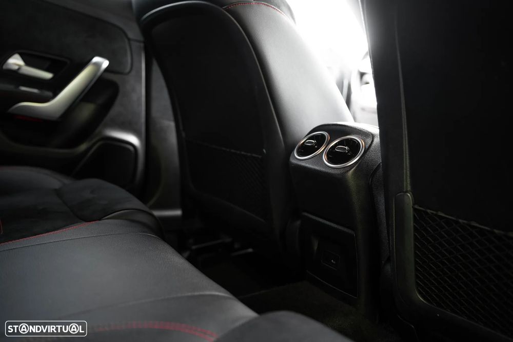 Mercedes-Benz CLA 200 d Shooting Brake AMG Line Aut. - 53