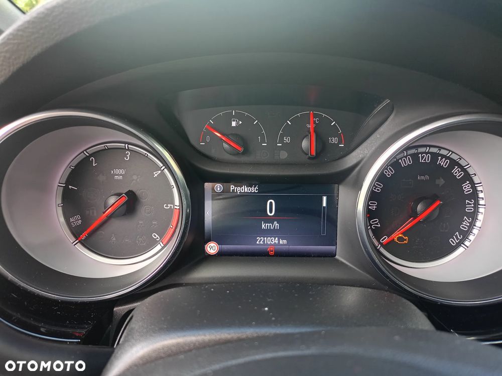 Opel Astra 1.6 CDTI Sport - 11