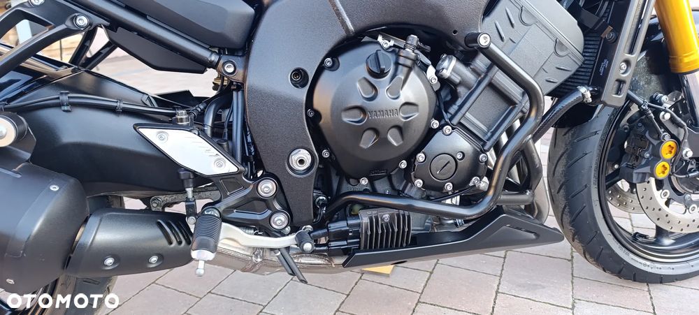 Yamaha FZ8 - 25