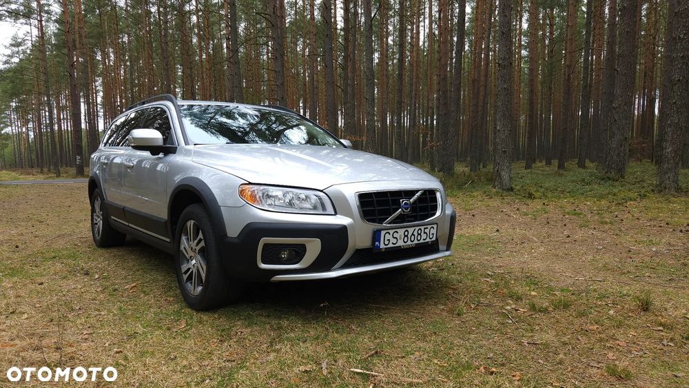 Volvo XC 70 - 1