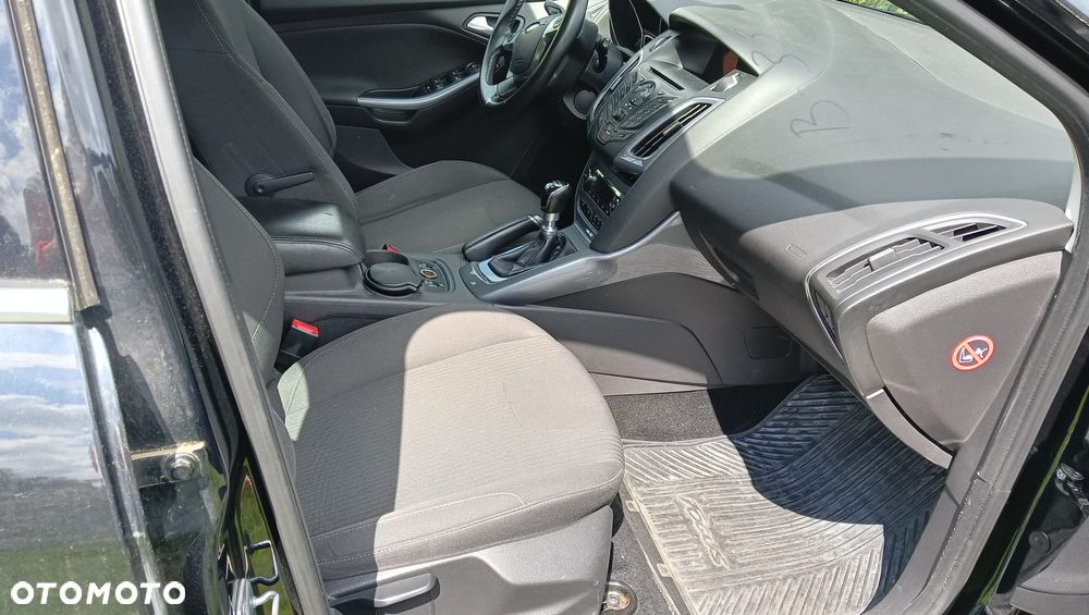 Ford Focus 1.0 EcoBoost STart-Stopp-System TITANIUM - 8