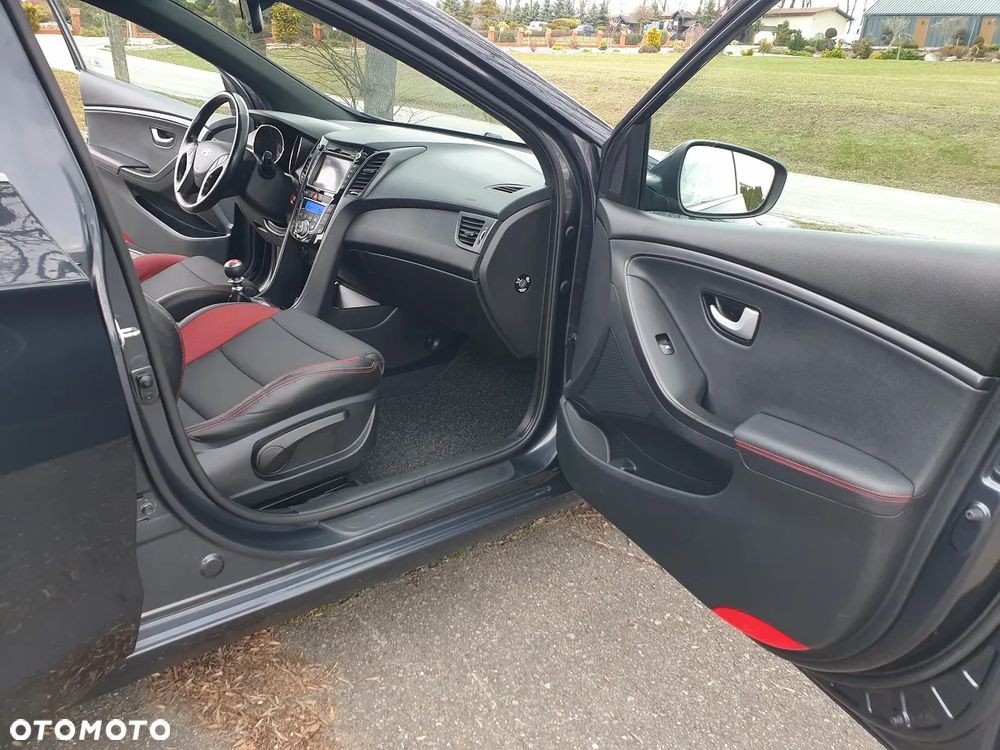 Hyundai i30 1.6 T GDI Turbo - 30