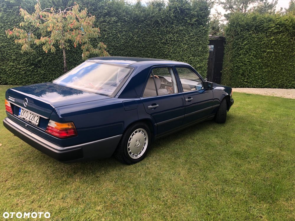 Mercedes-Benz W124 (1984-1993) - 4