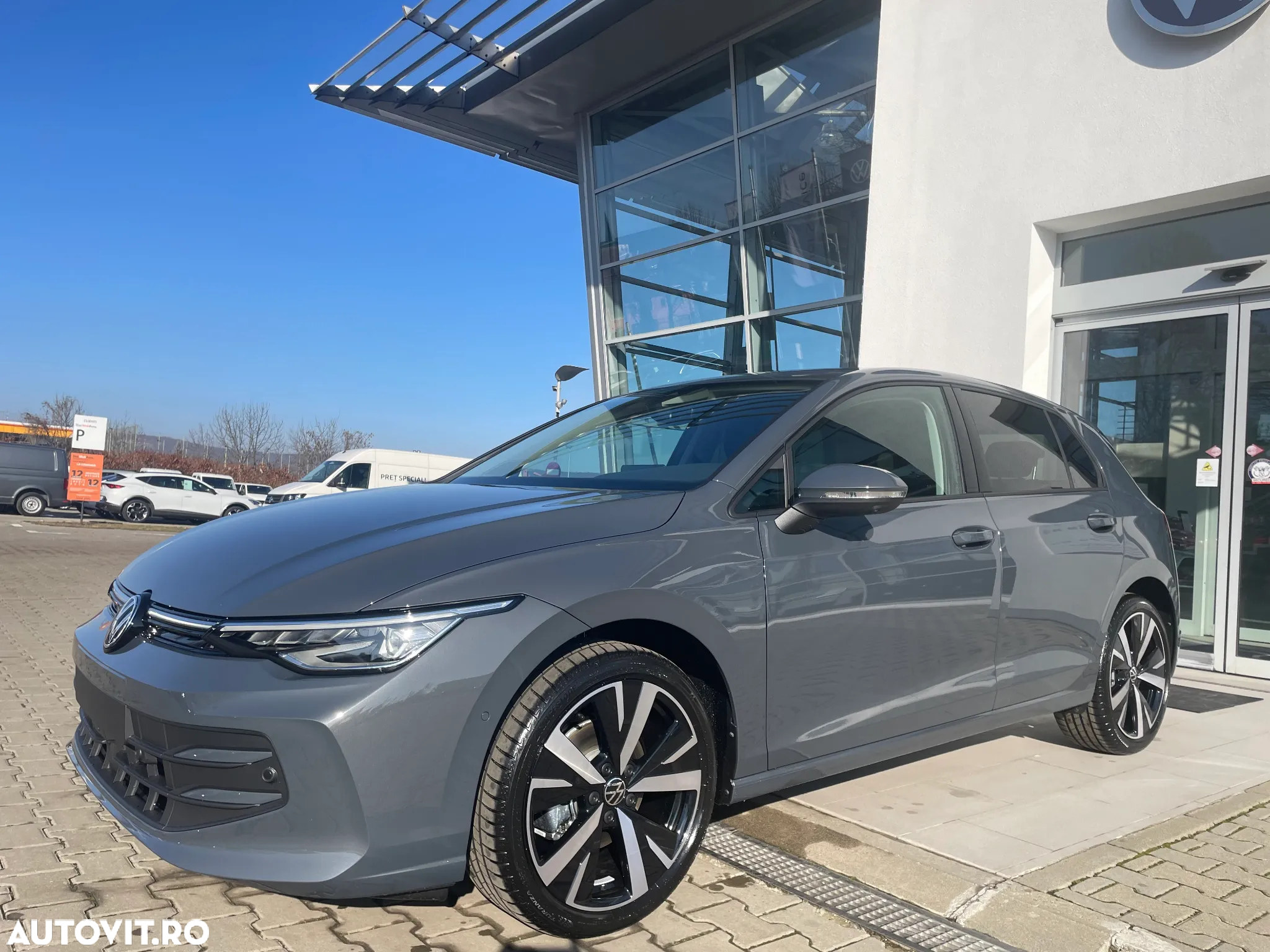 Volkswagen Golf 2.0 TDI DSG Life - 8