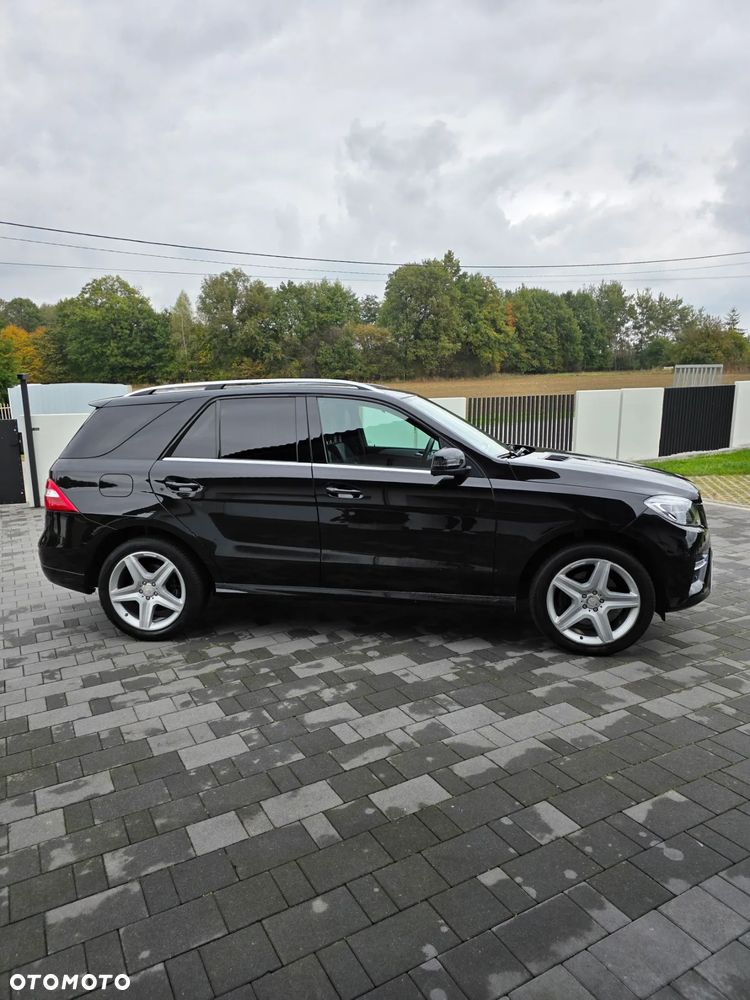 Mercedes-Benz ML 350 BlueTec 4-Matic - 5