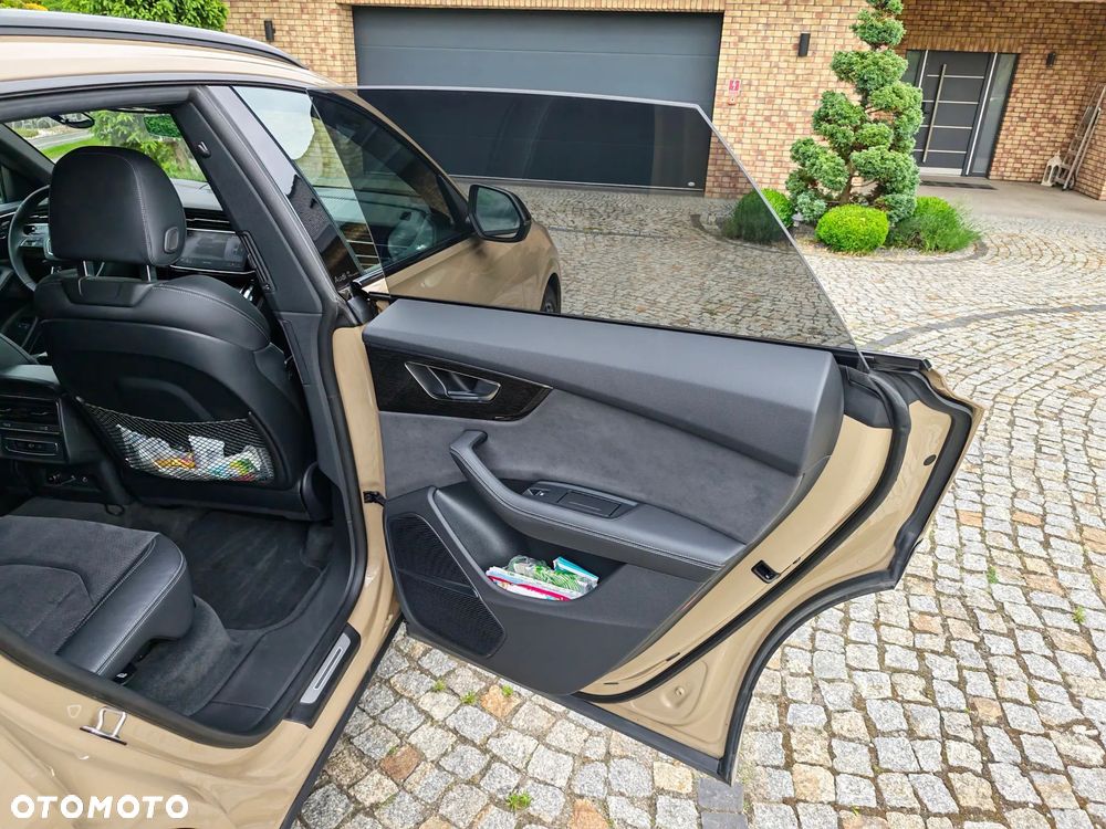 Audi Q8 55 TFSI e PHEV Quattro Tiptronic - 26