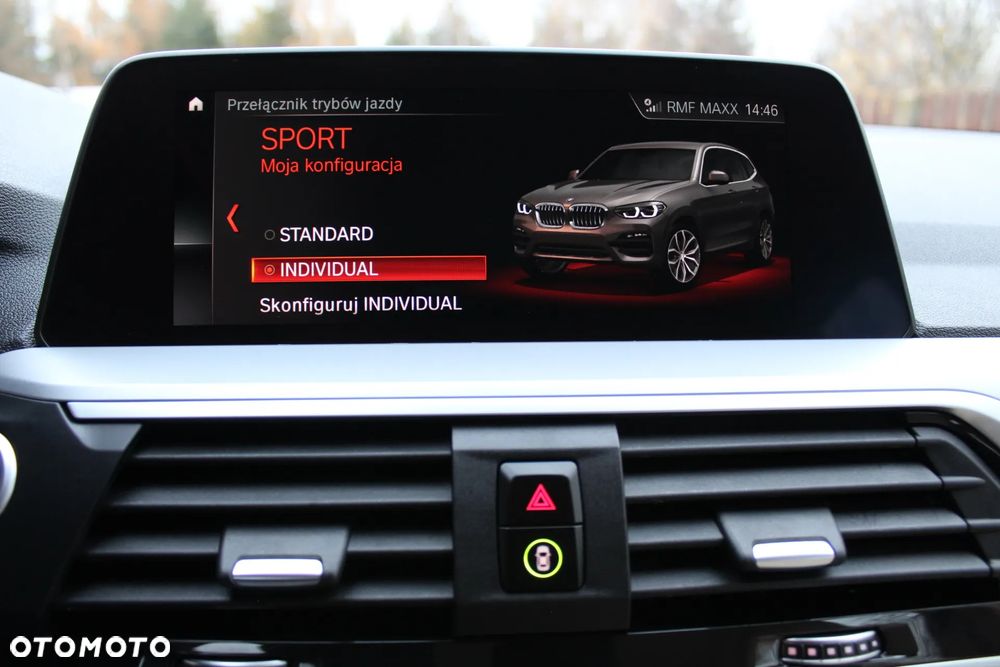 BMW X3 xDrive20i - 31