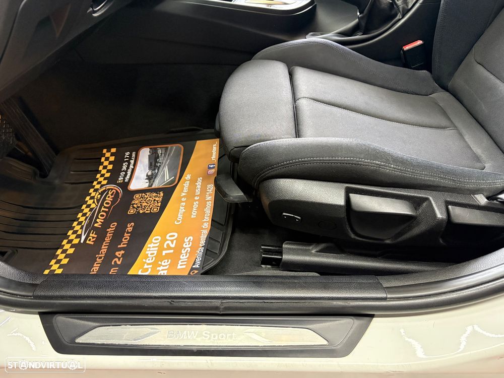 BMW 318 d Aut. Blue Performance Sport Line - 32