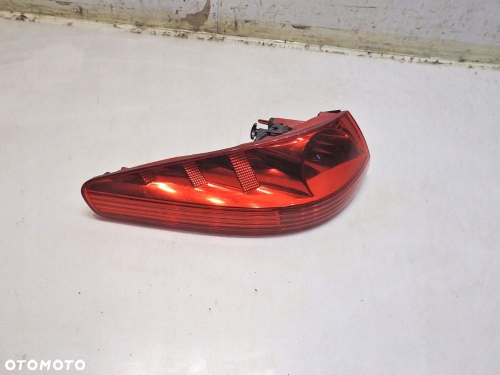 LAMPA LEWA TYLNA TYŁ PEUGEOT 607 LIFT - 7