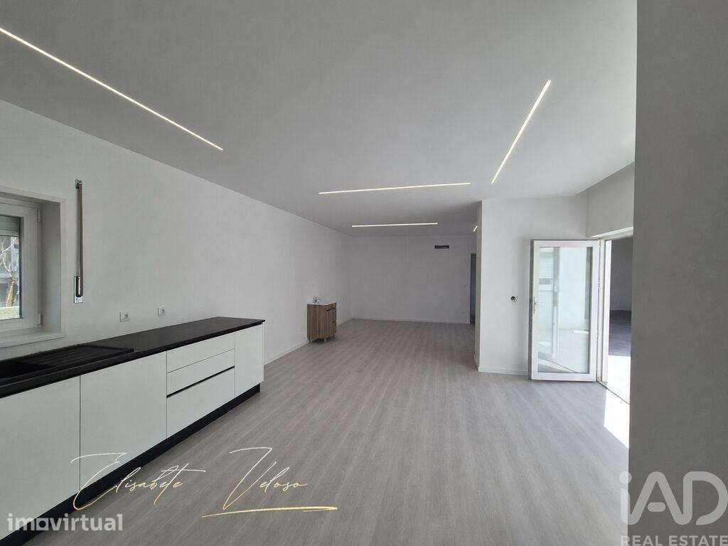 Casa de aldeia T4 em Santo André de Vagos de 188,00 m2 - Grande imagem: 2/12