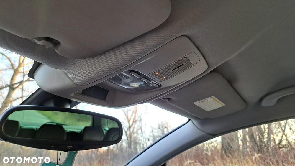 Citroën C5 HDi 140 FAP Exclusive - 25