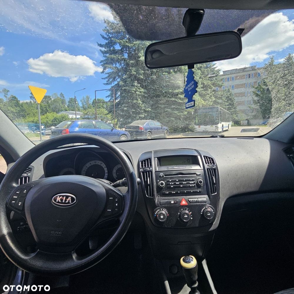 Kia Ceed (2007r) 2,0 D 103 kW / 140 KM (kod lak: 5K) - na części - 29