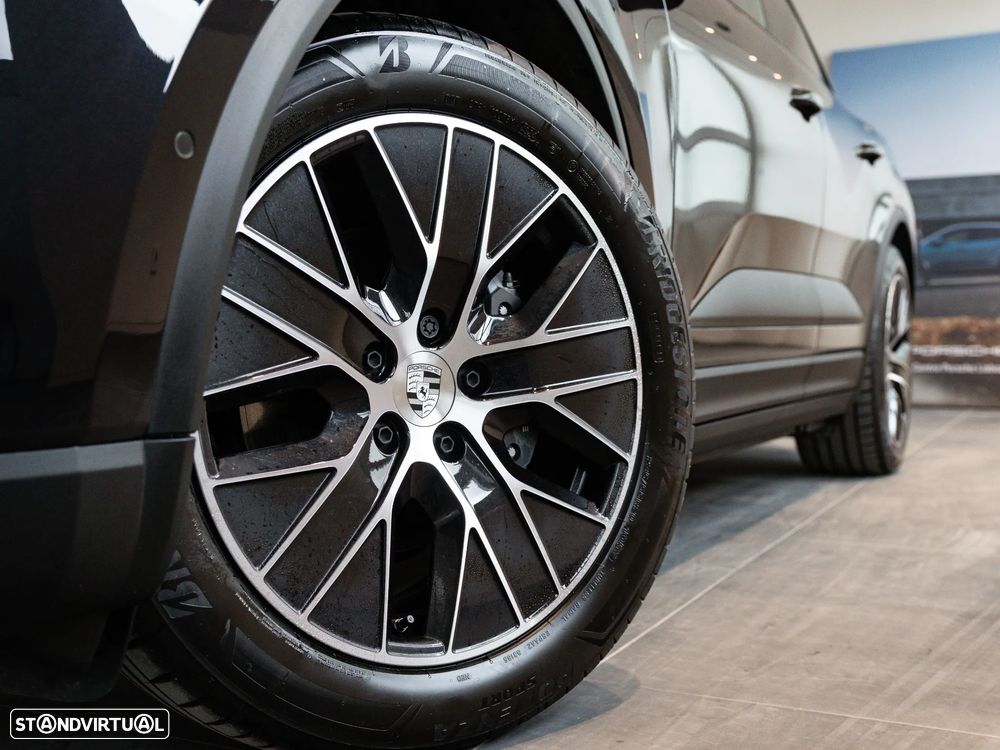 Porsche Macan Standard - 16