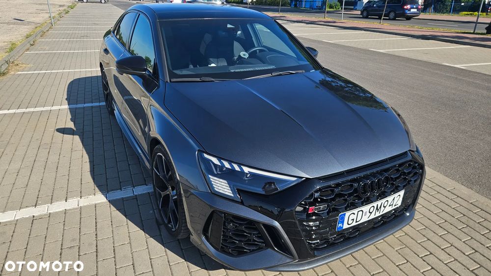 Audi RS3 Limousine - 5