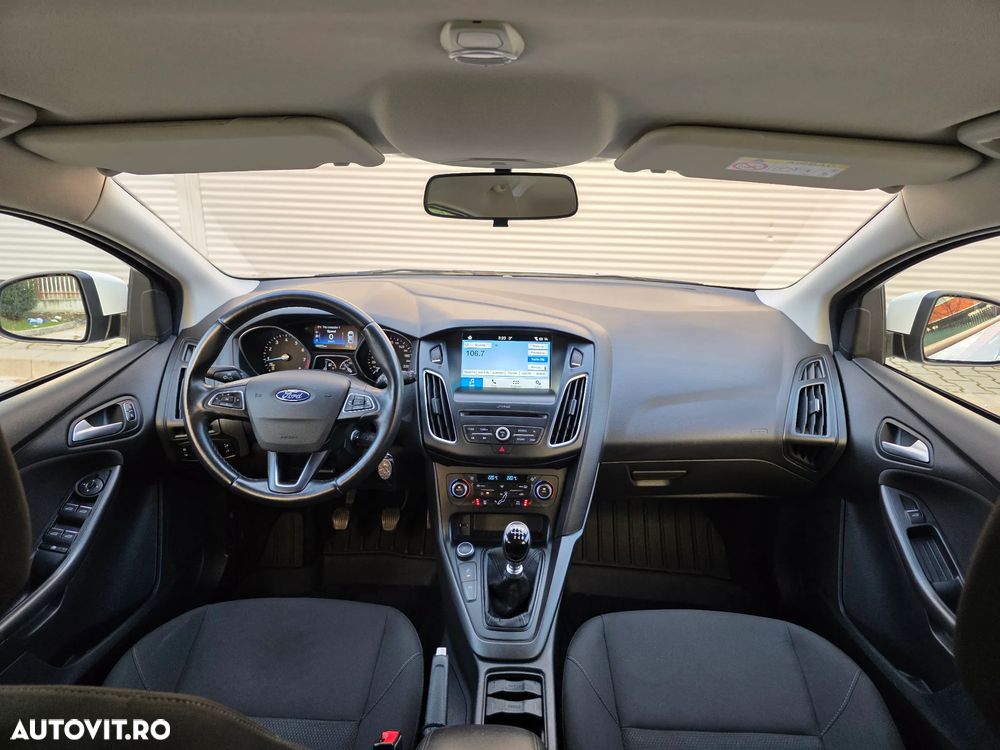 Ford Focus 1.0 EcoBoost MHEV ST-Line - 7