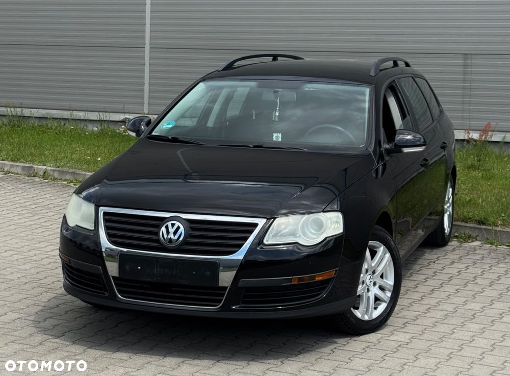 Volkswagen Passat 1.6 Comfortline - 1
