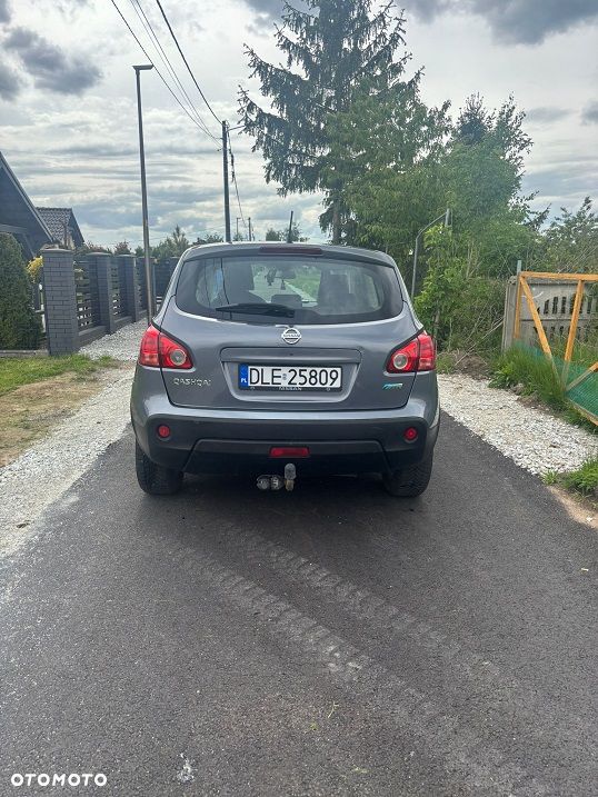 Nissan Qashqai 2.0 dCi 4x4 Tekna Premium - 4
