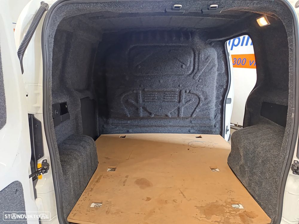 Fiat Fiorino 1.3 Multijet 95cv - 13