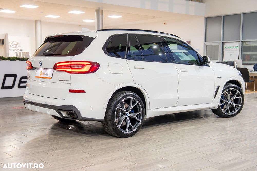 BMW X5 xDrive45e - 16