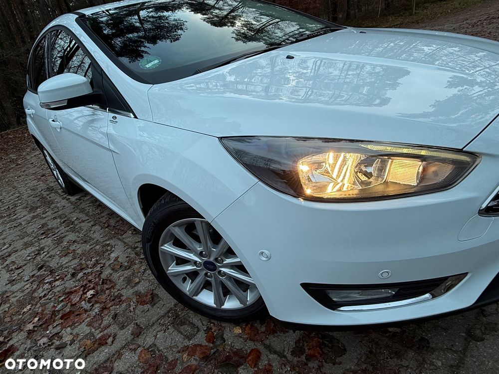Ford Focus 1.0 EcoBoost Titanium X - 13
