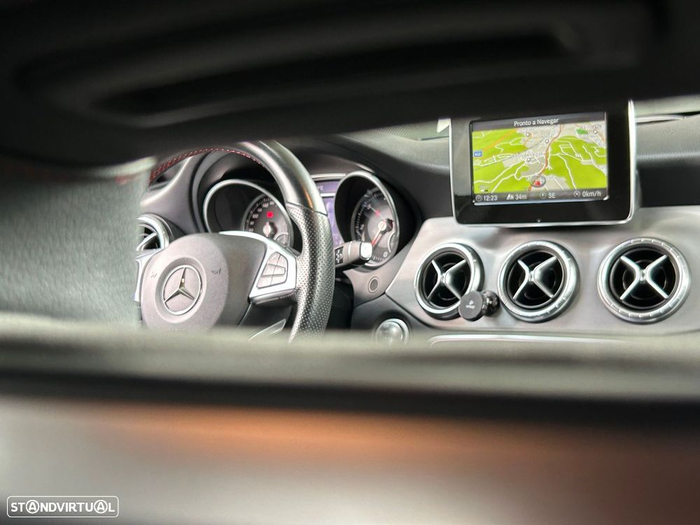 Mercedes-Benz CLA 200 - 46