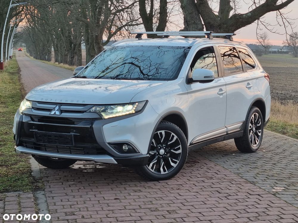 Mitsubishi Outlander 2.2 DID Intense + 4WD - 1