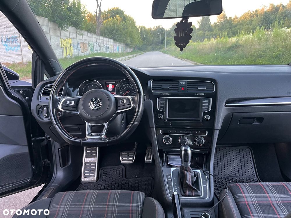 Volkswagen Golf 2.0 TSI BMT GTI DSG - 23
