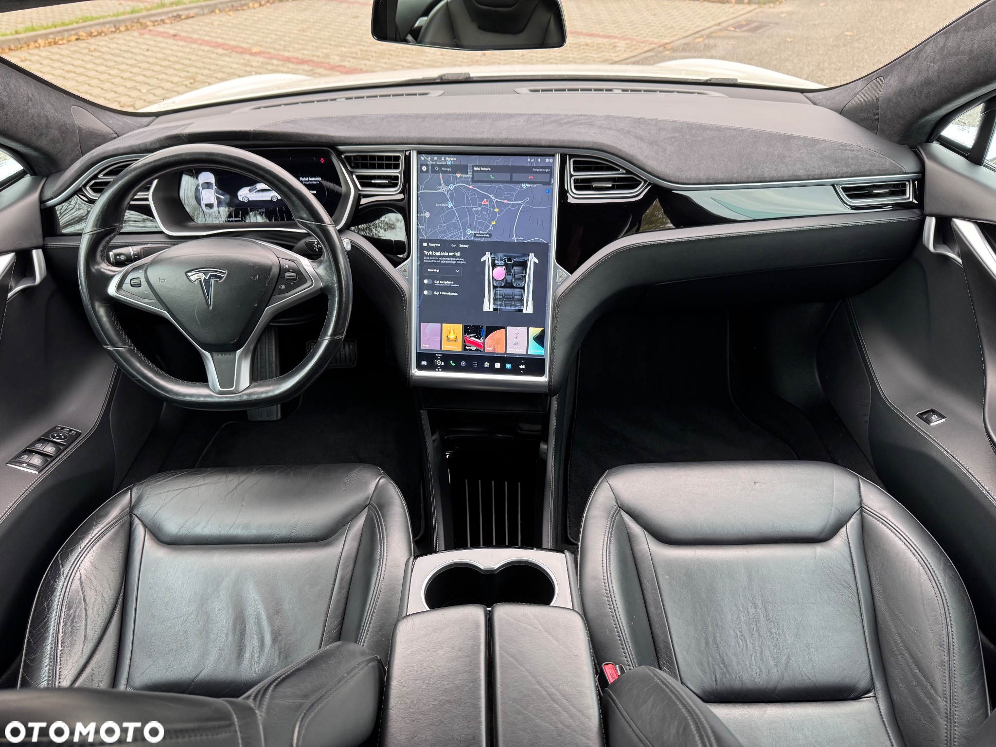 Tesla Model S Standard - 23