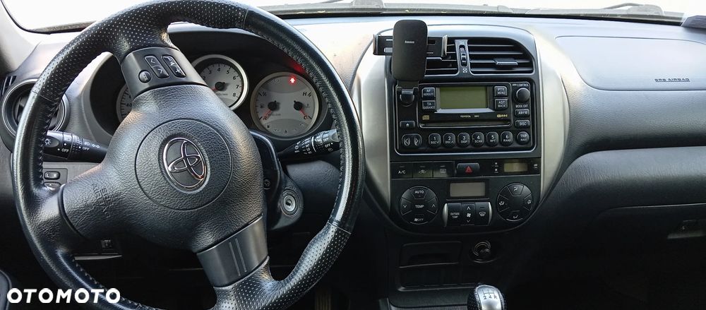 Toyota RAV4 2.0 VVT-i Sol - 2