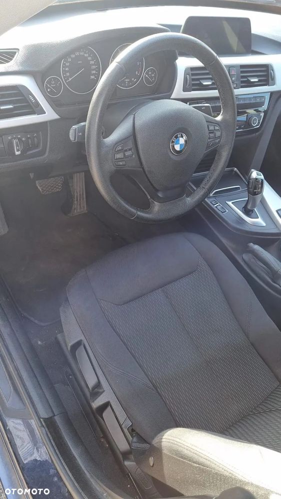 BMW Seria 3 318d Advantage - 7