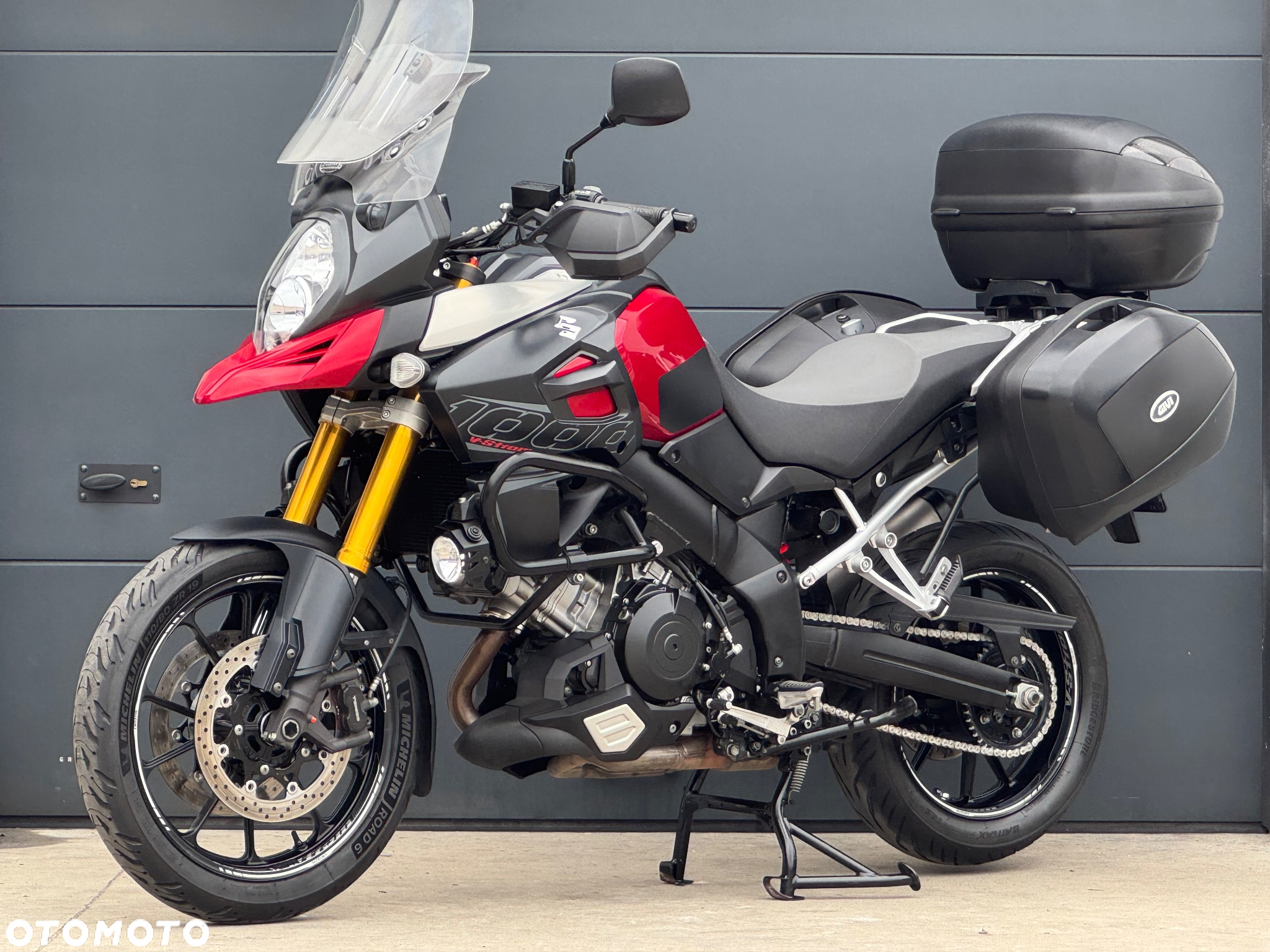 Suzuki V-STROM - 23