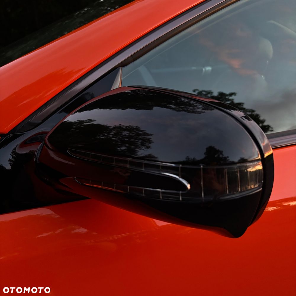 Mercedes-Benz SL - 24