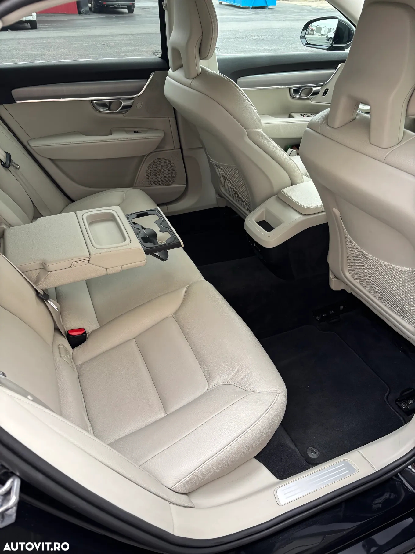 Volvo S90 D3 Momentum - 8
