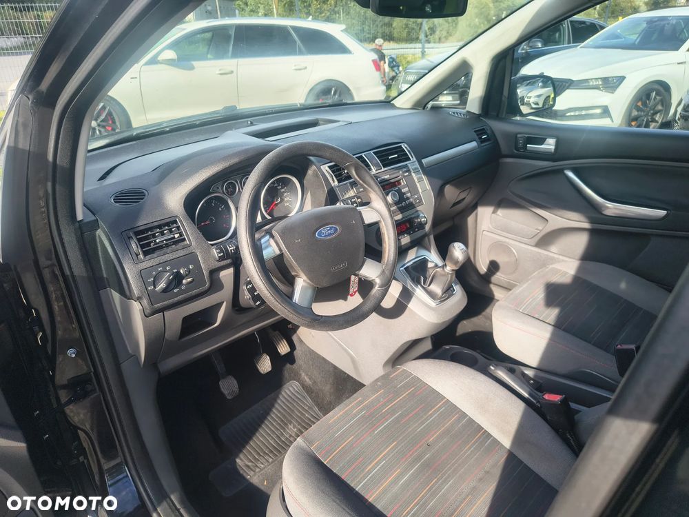 Ford C-MAX - 13